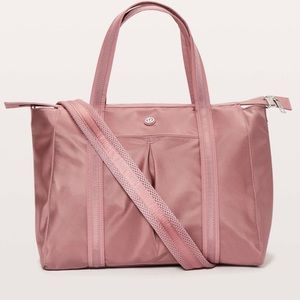 Lululemon Everywhere Bag *23L